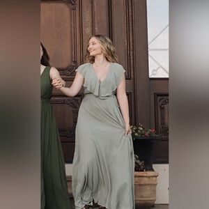 Elegant Sage Green Women's Bridesmaid Dress